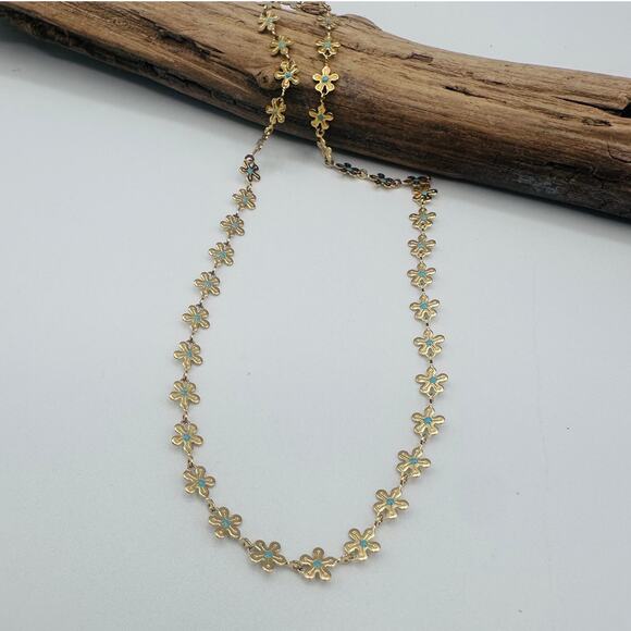 18K Gold Plated Daisy Choker - Non-Tarnish - Picture 4 of 9